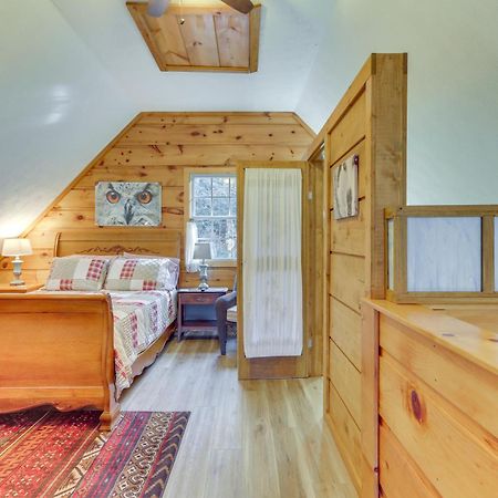 Charming Fancy Gap Cabin With Deck And Gas Grill! Екстериор снимка